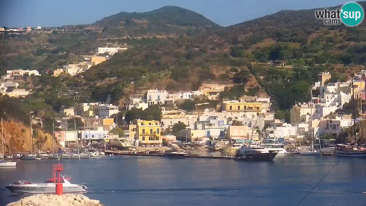 Otok Ponza web kamera Luka