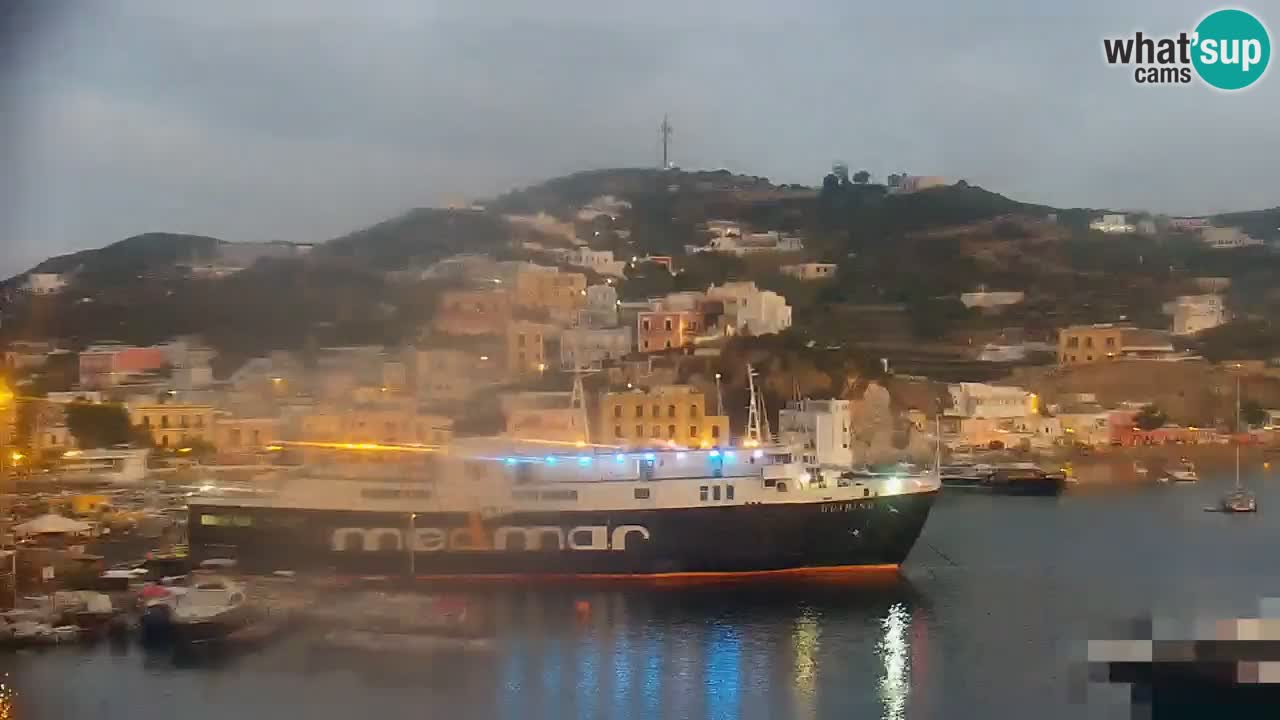 Isla de Ponza – puerto