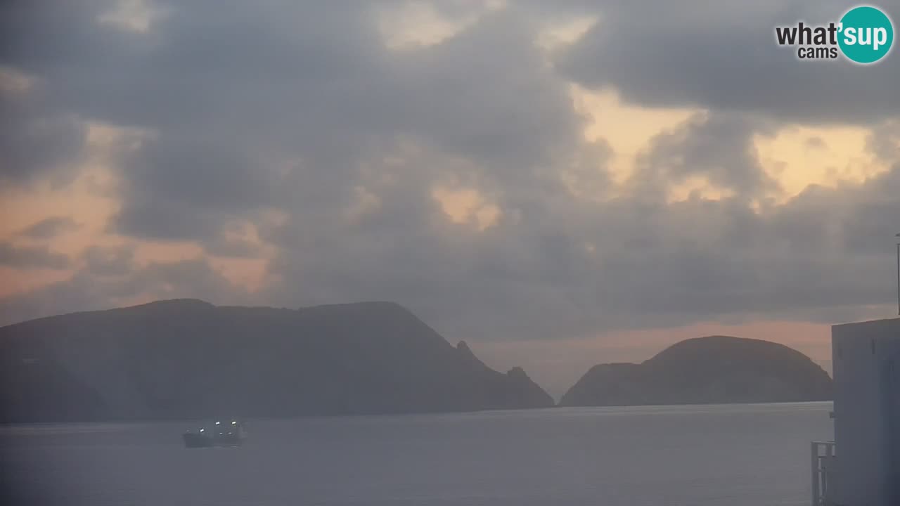 Otok Ponza web kamera Luka