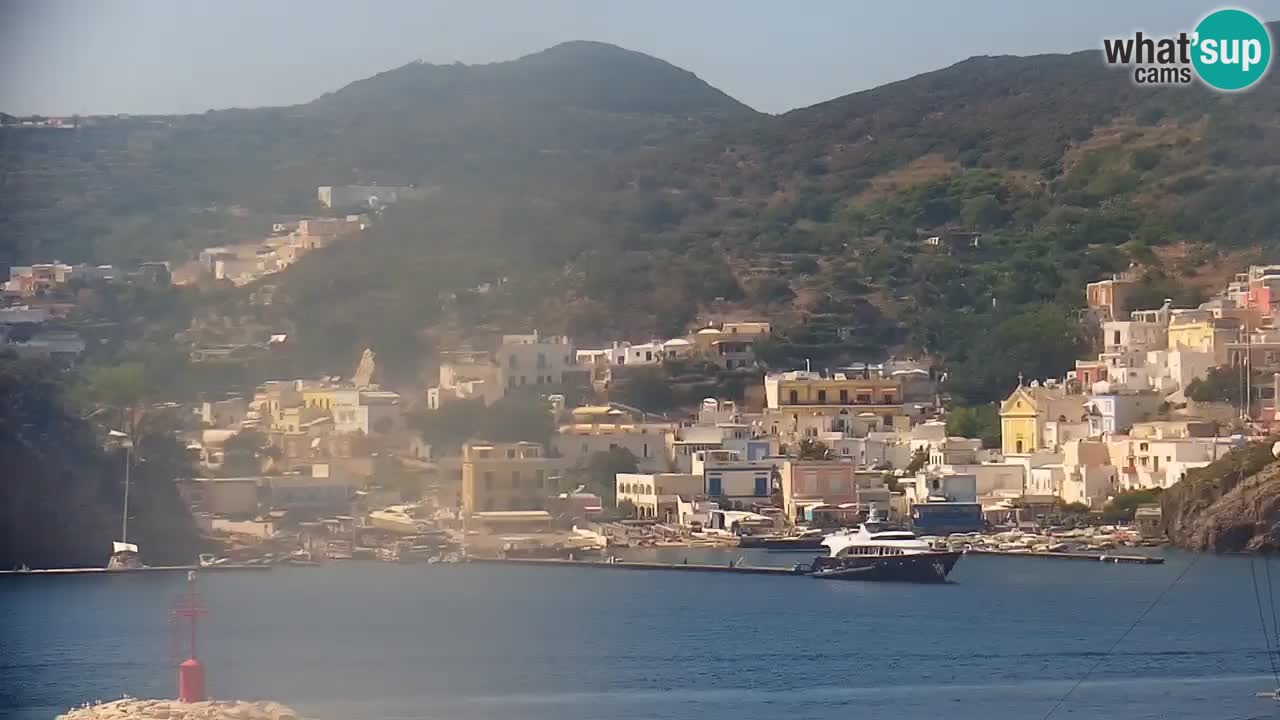 Island of Ponza livecam – the port webcam live
