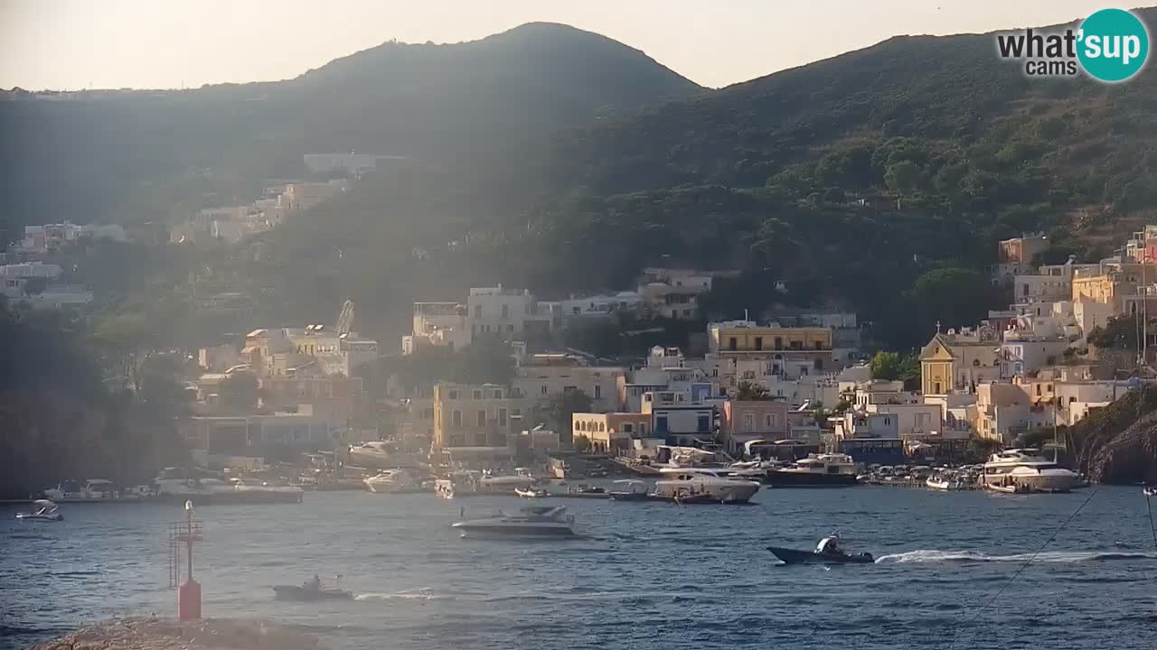 Isla de Ponza – puerto