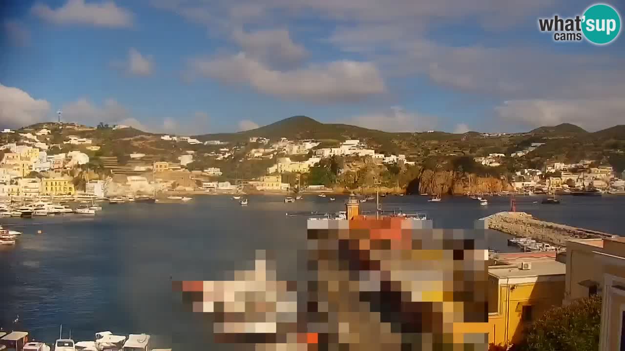 Island of Ponza livecam – the port webcam live