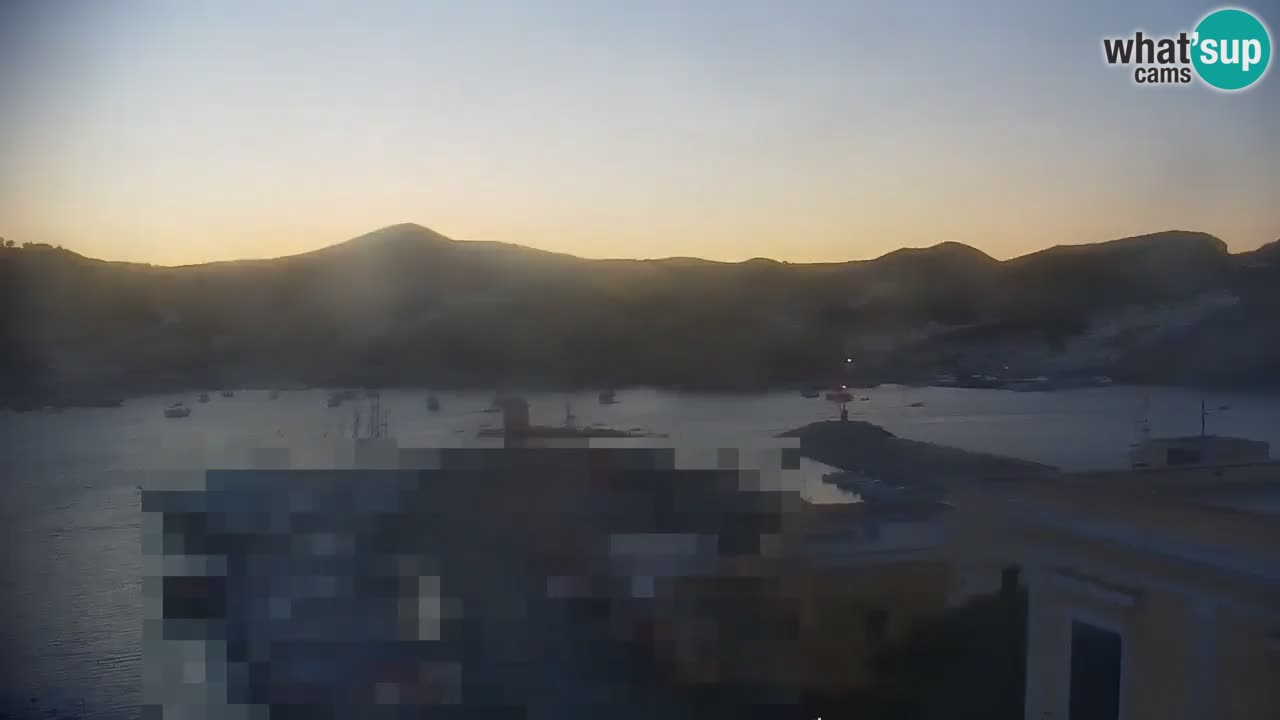 Otok Ponza web kamera Luka