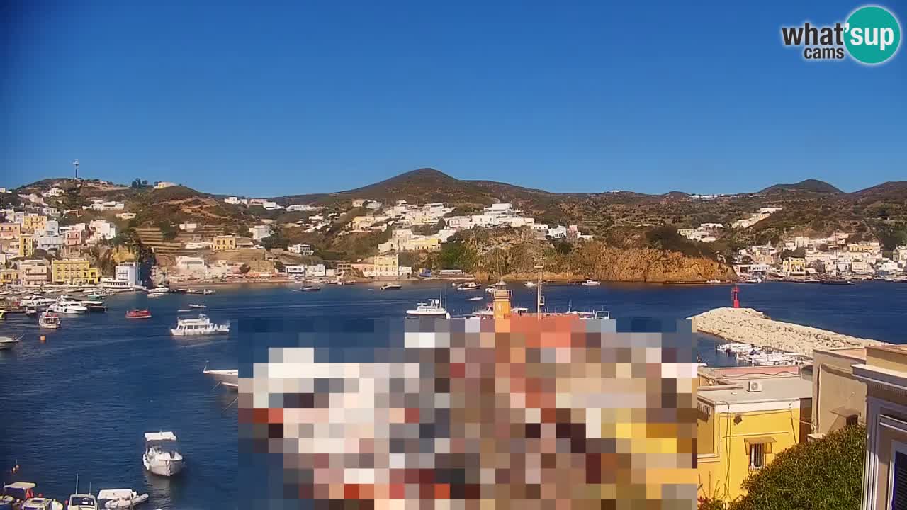 Island of Ponza livecam – the port webcam live