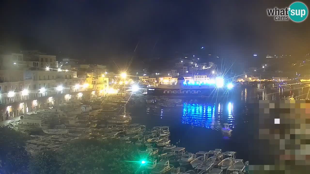 Insel Ponza webcam – Port