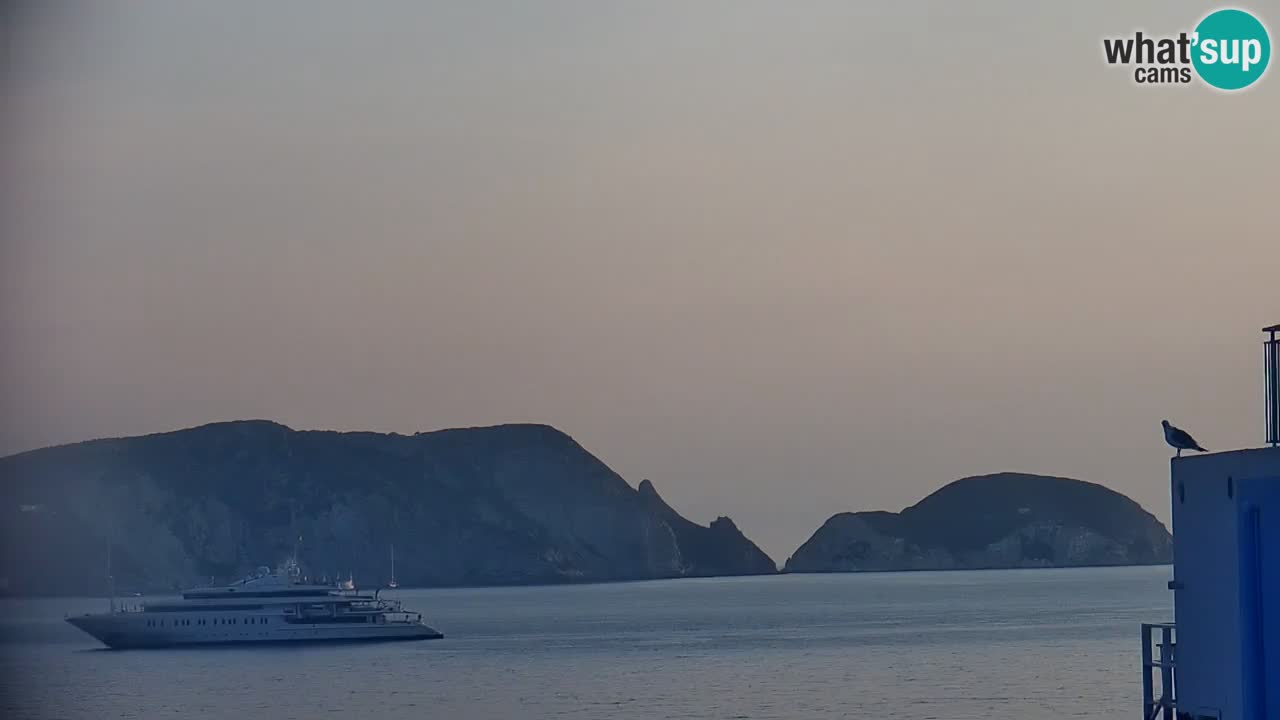 Insel Ponza webcam – Port