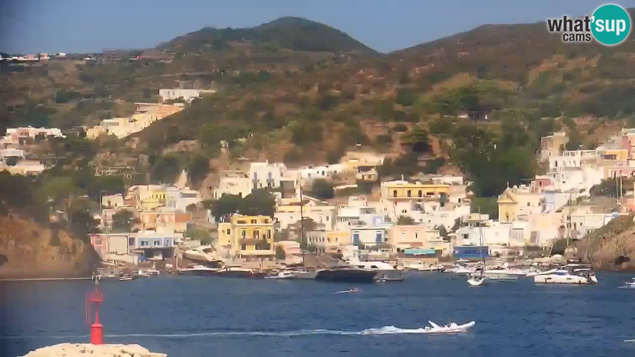 Isla de Ponza – puerto