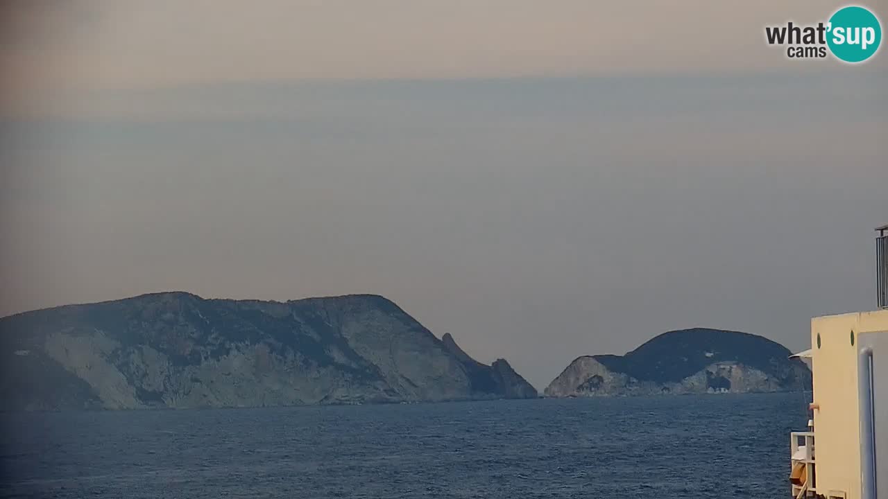 Otok Ponza kamera Pogled na pristanišče