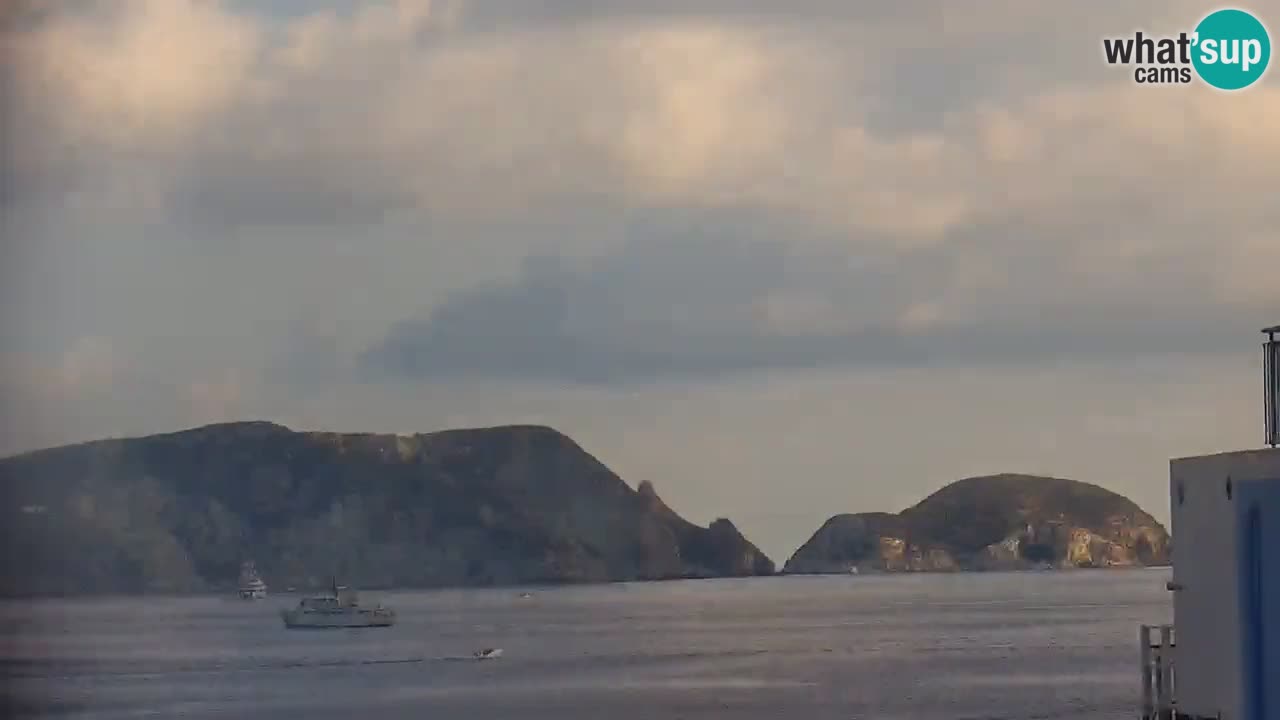 Otok Ponza kamera Pogled na pristanišče