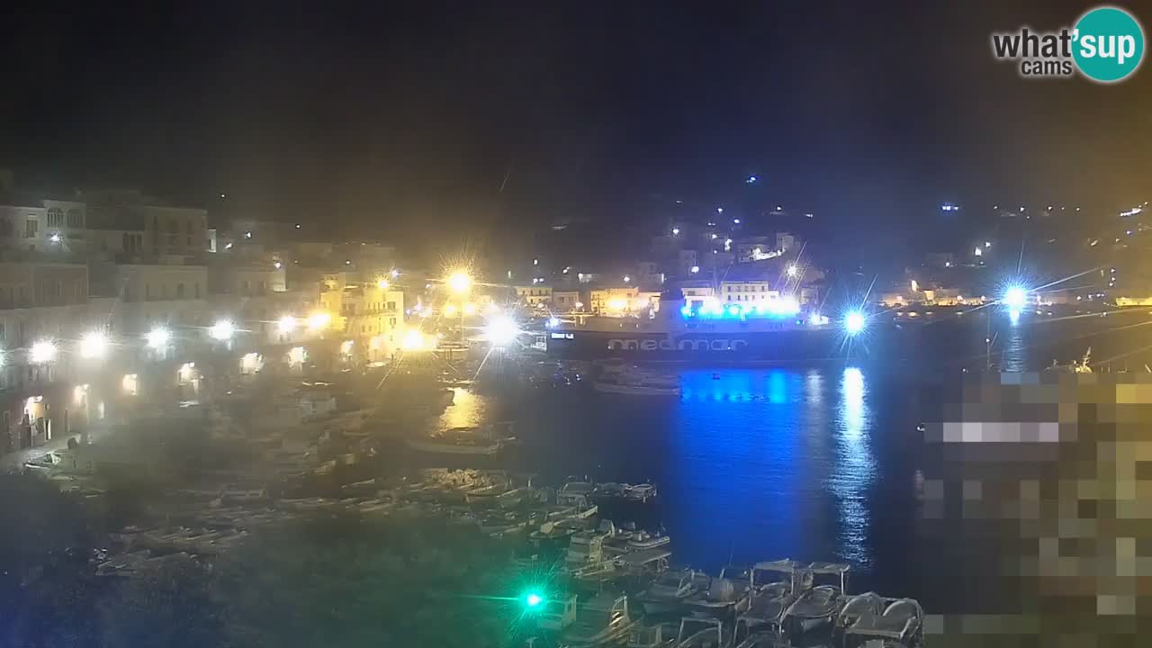Otok Ponza web kamera Luka