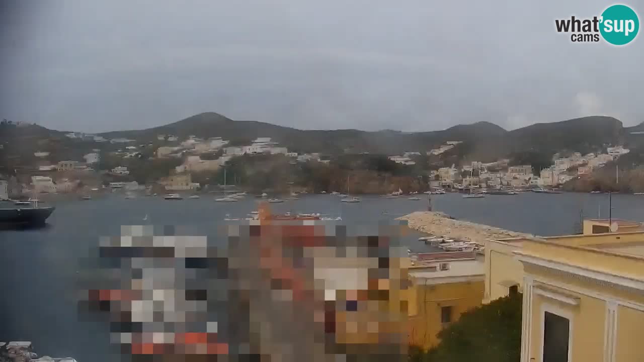 Otok Ponza kamera Pogled na pristanišče