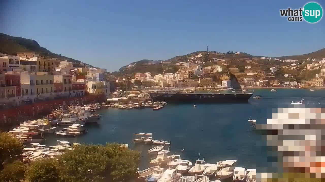 Otok Ponza web kamera Luka
