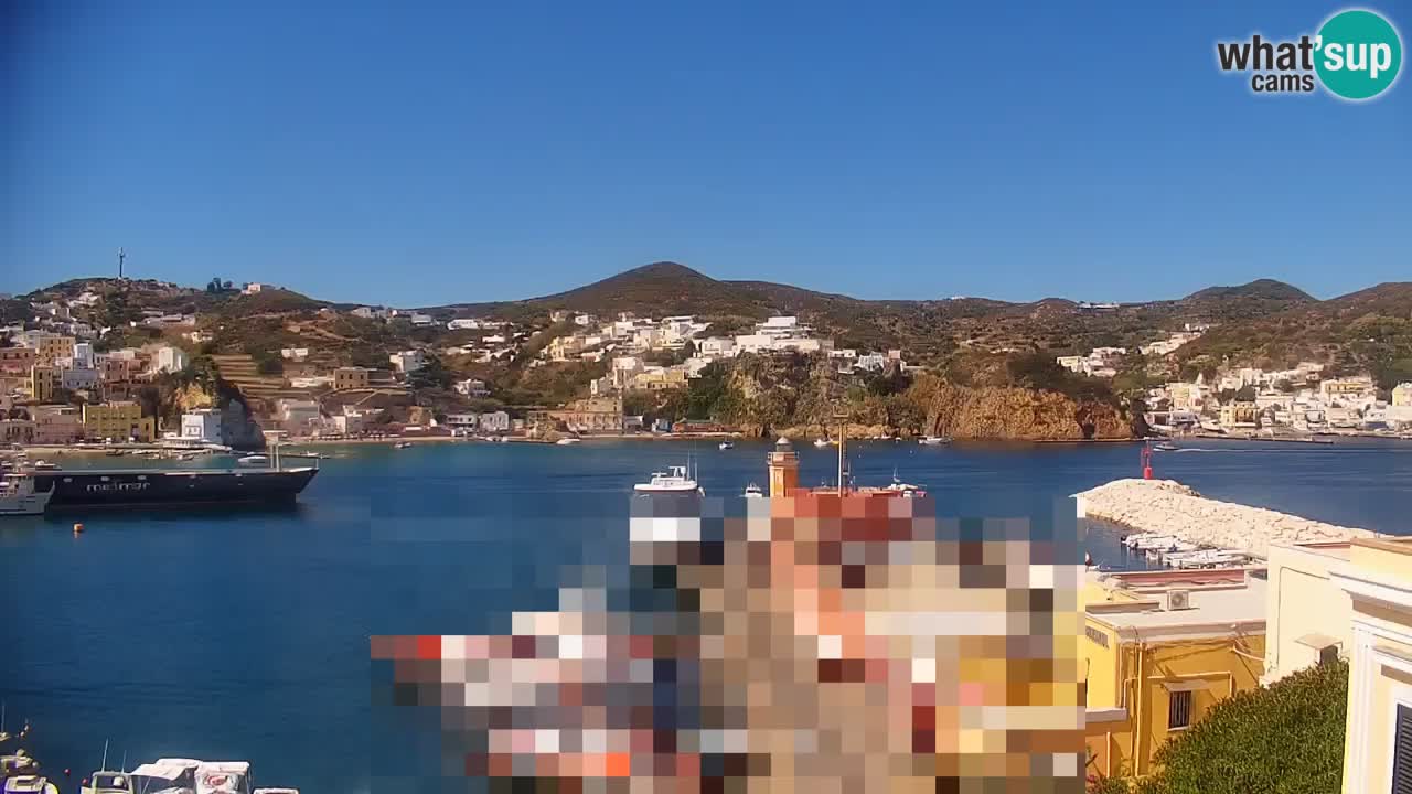 Otok Ponza web kamera Luka