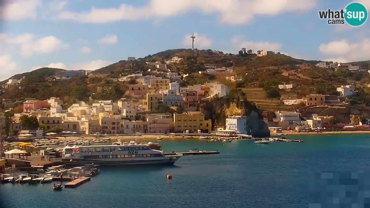 Island of Ponza livecam – the port webcam live