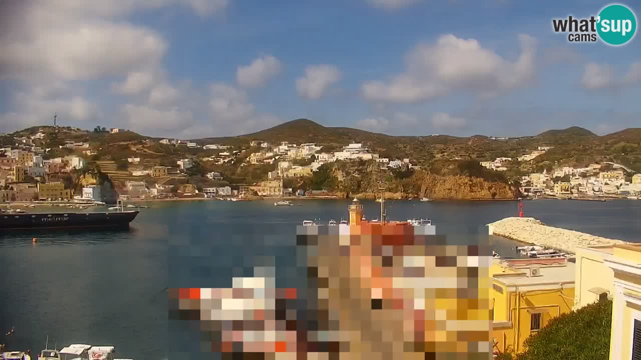 Insel Ponza webcam – Port