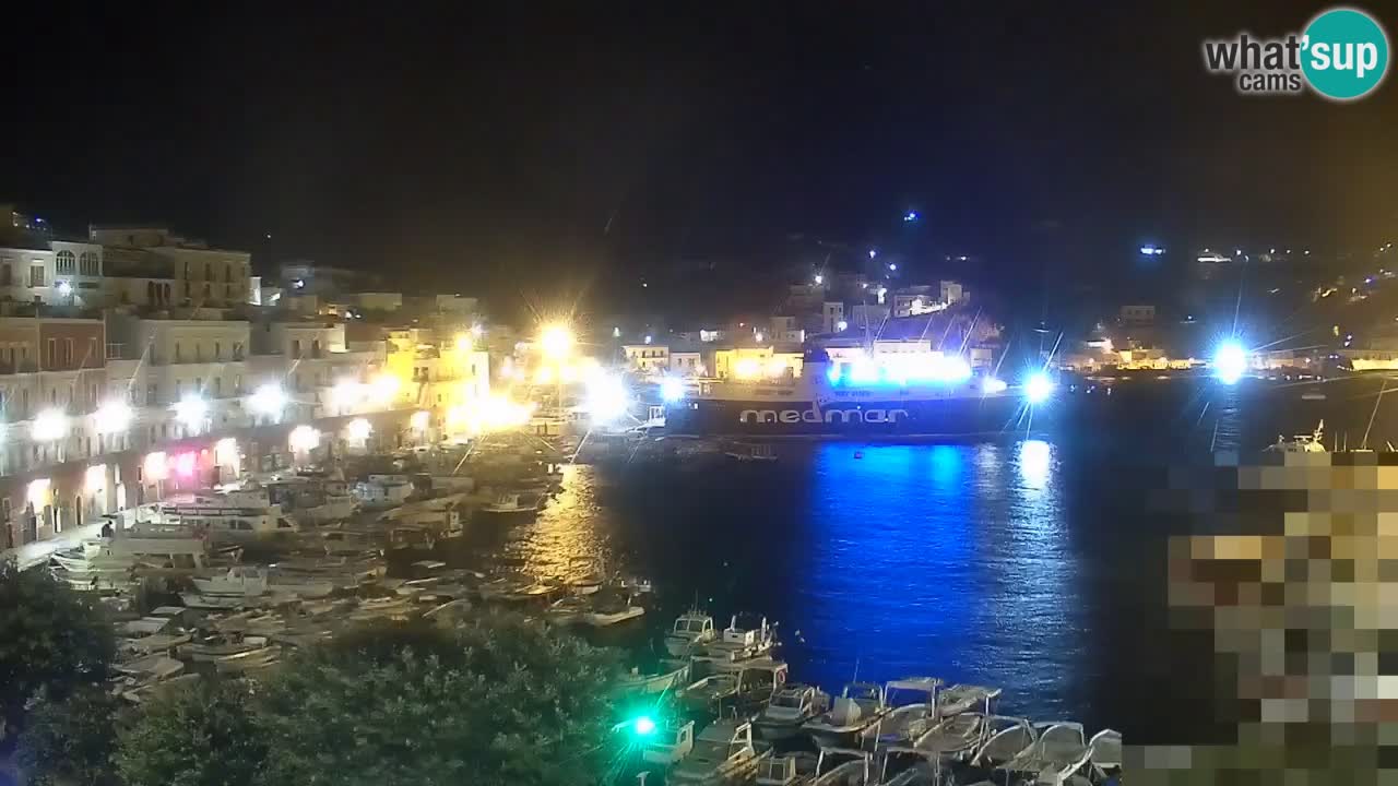 Otok Ponza web kamera Luka