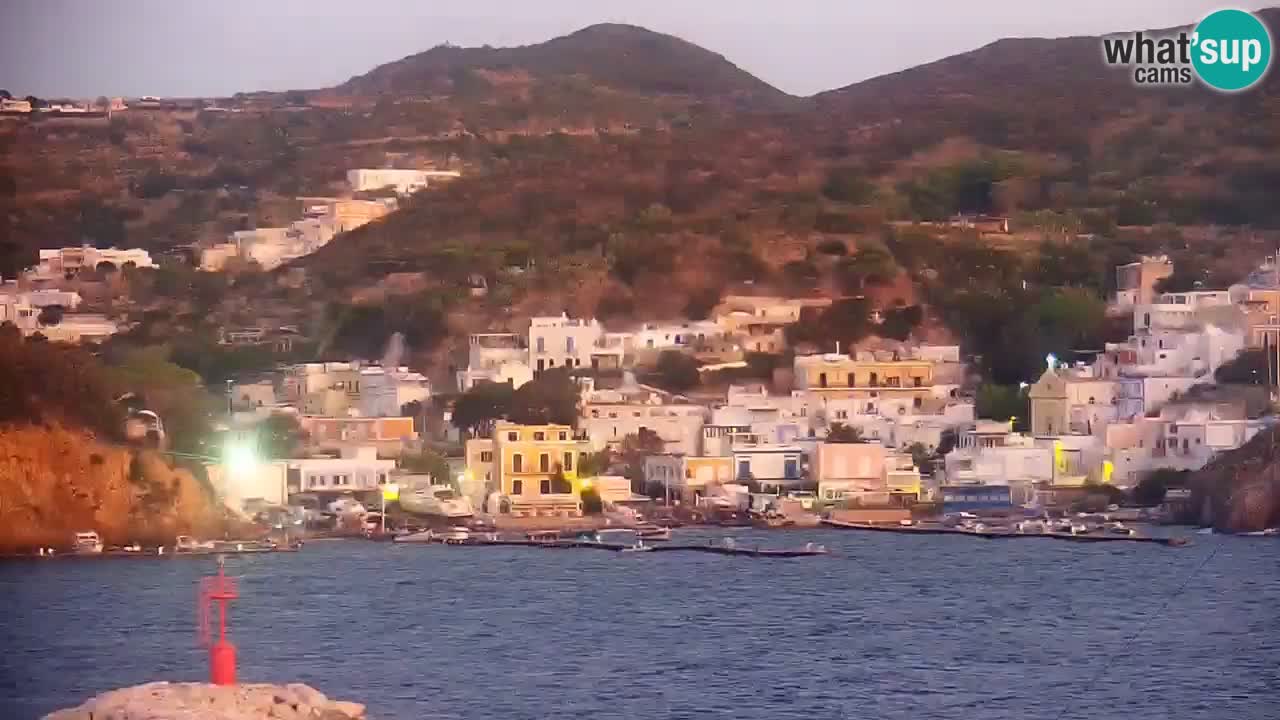 Isla de Ponza – puerto