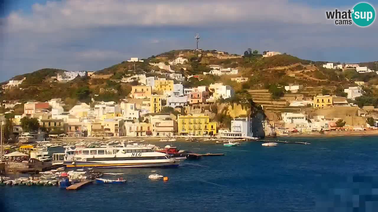 Otok Ponza kamera Pogled na pristanišče