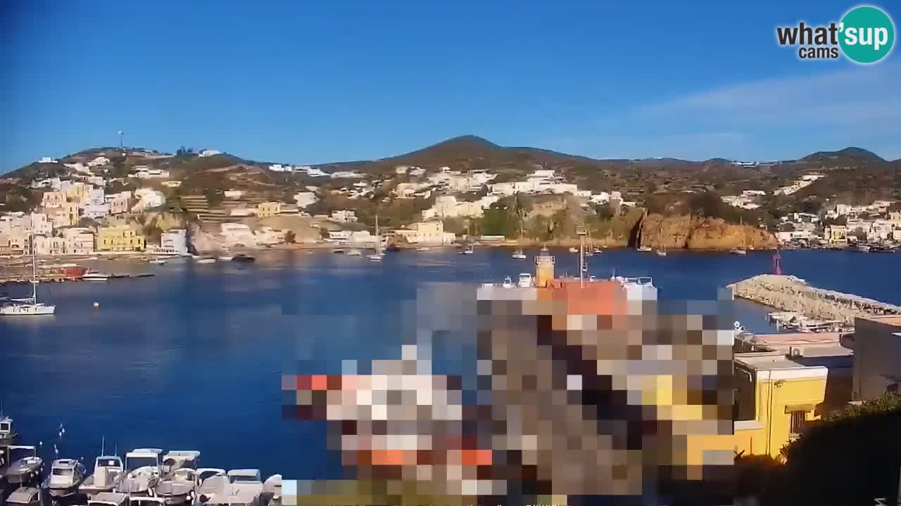 Otok Ponza web kamera Luka