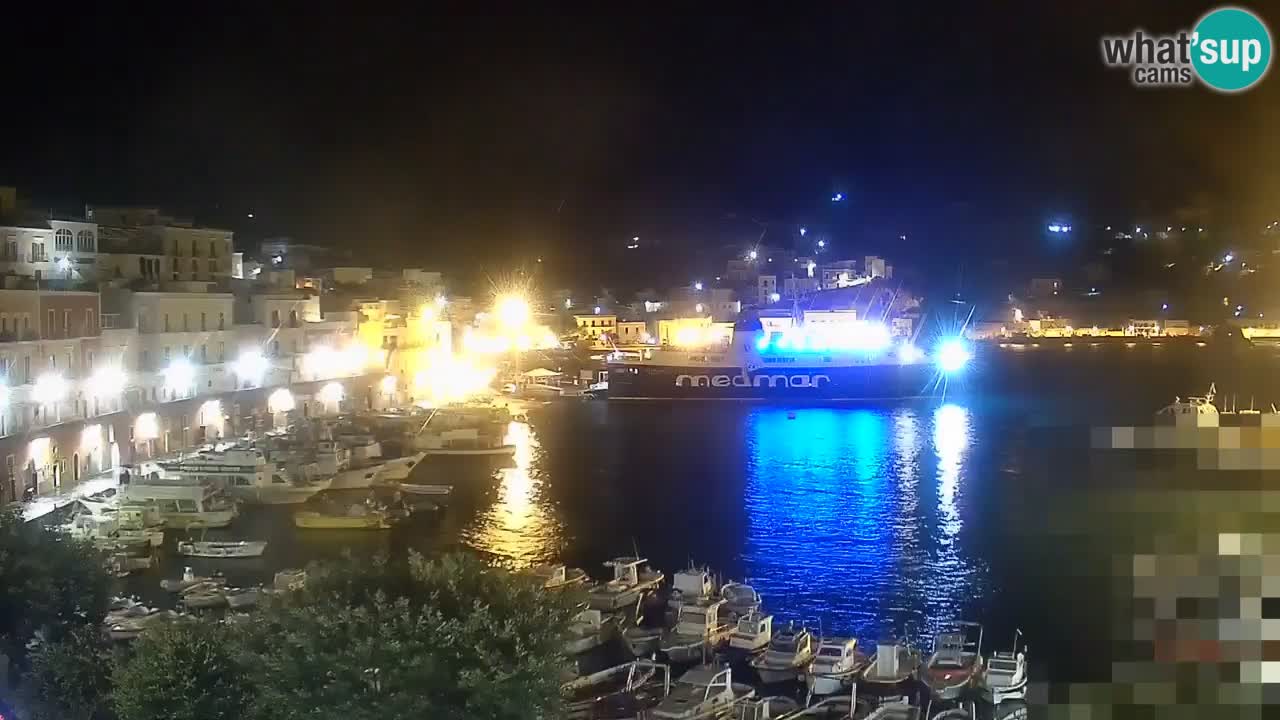 Island of Ponza livecam – the port webcam live