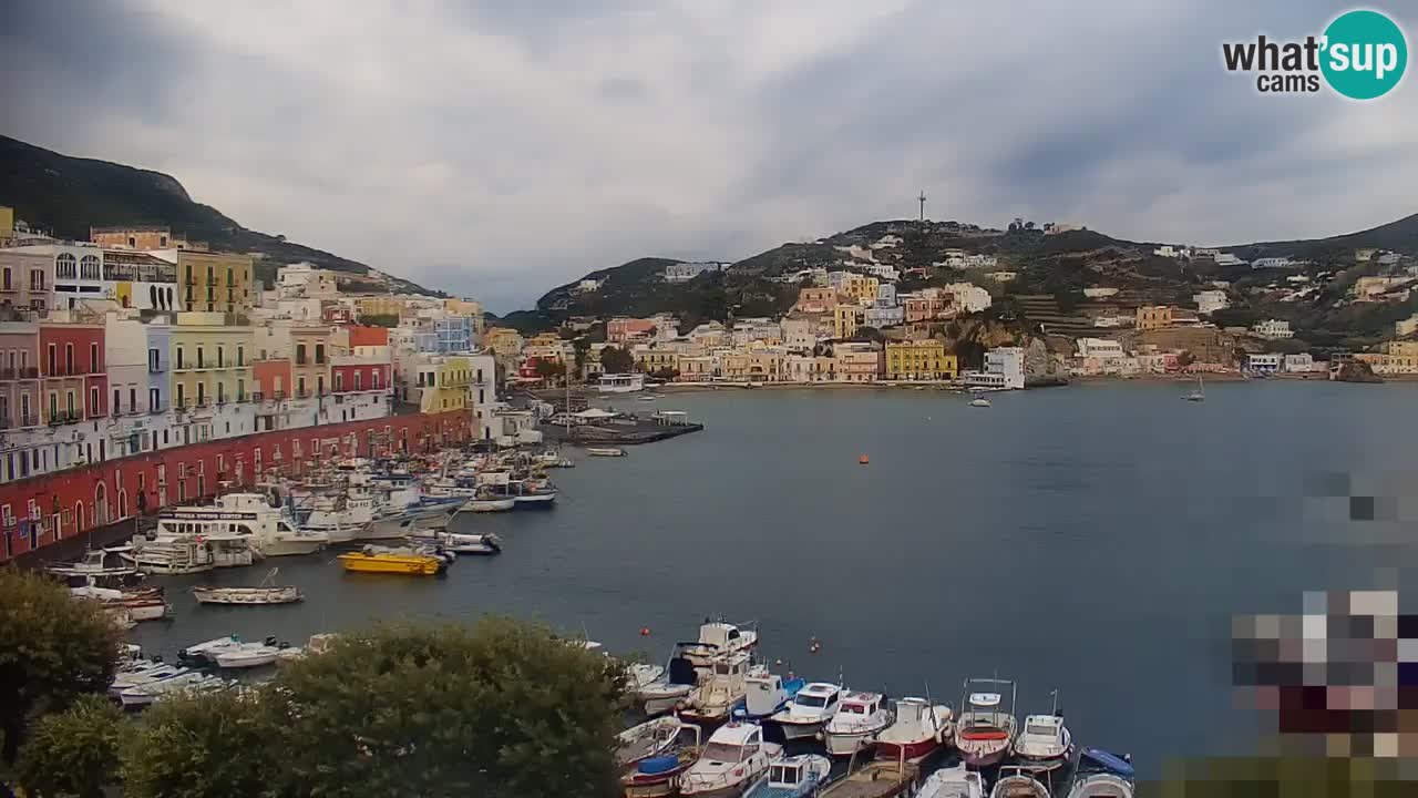 Otok Ponza web kamera Luka