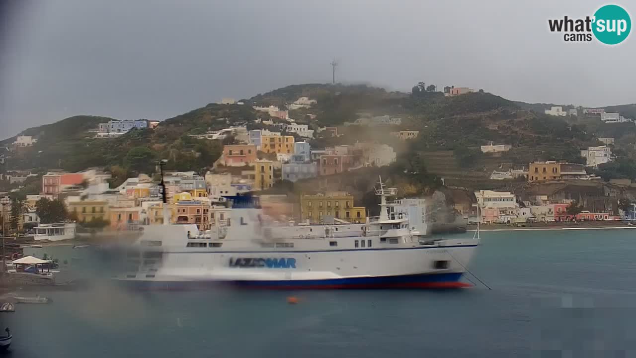 Otok Ponza kamera Pogled na pristanišče