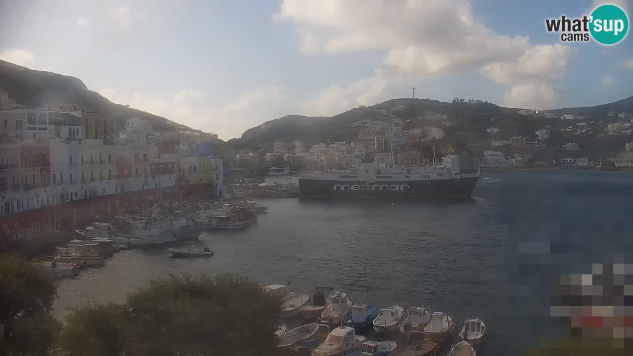 Otok Ponza kamera Pogled na pristanišče