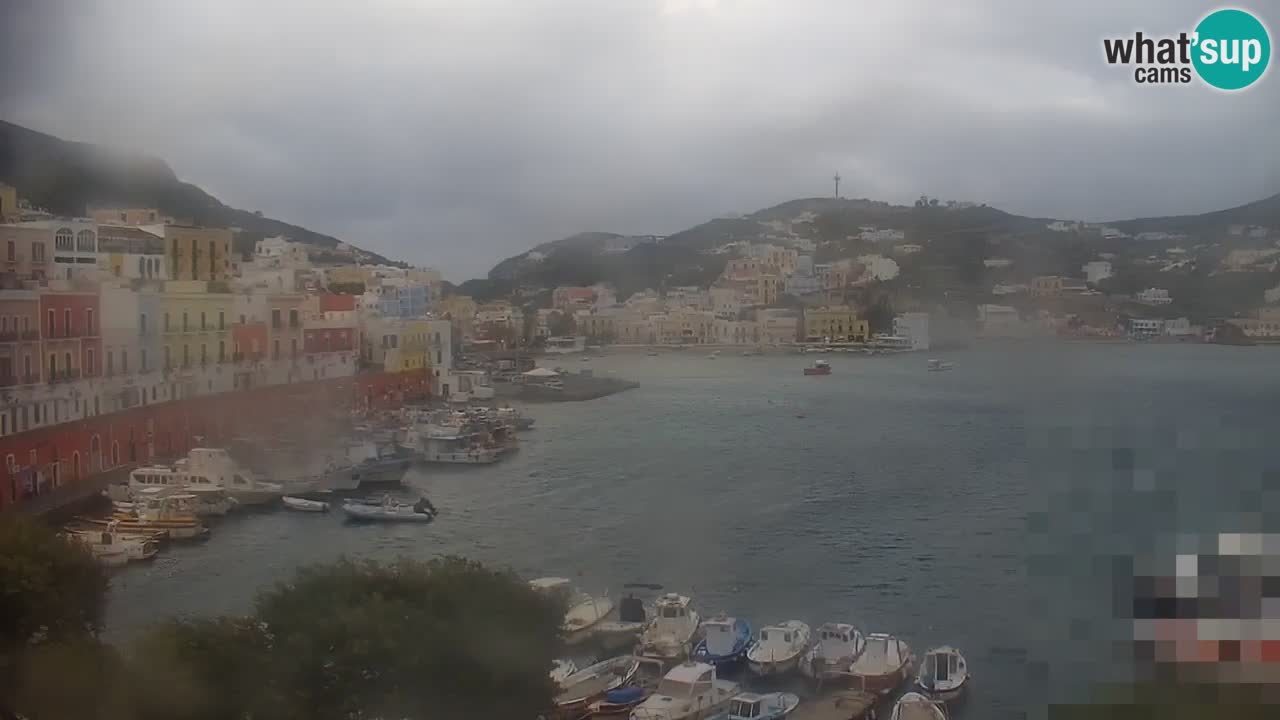 Otok Ponza kamera Pogled na pristanišče