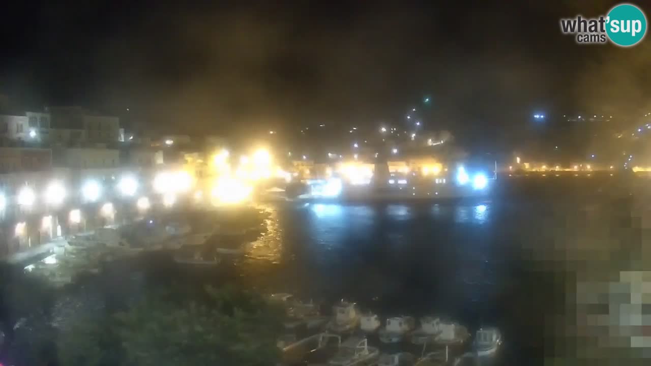 Otok Ponza web kamera Luka
