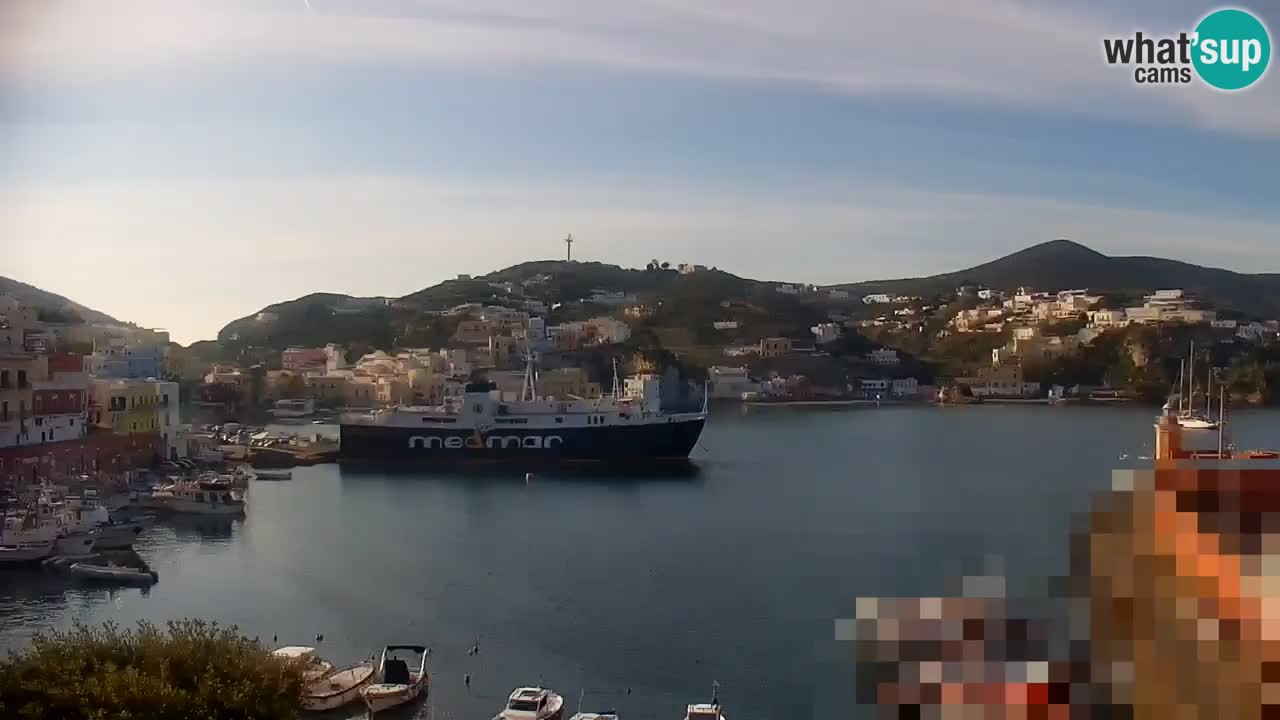 Otok Ponza web kamera Luka