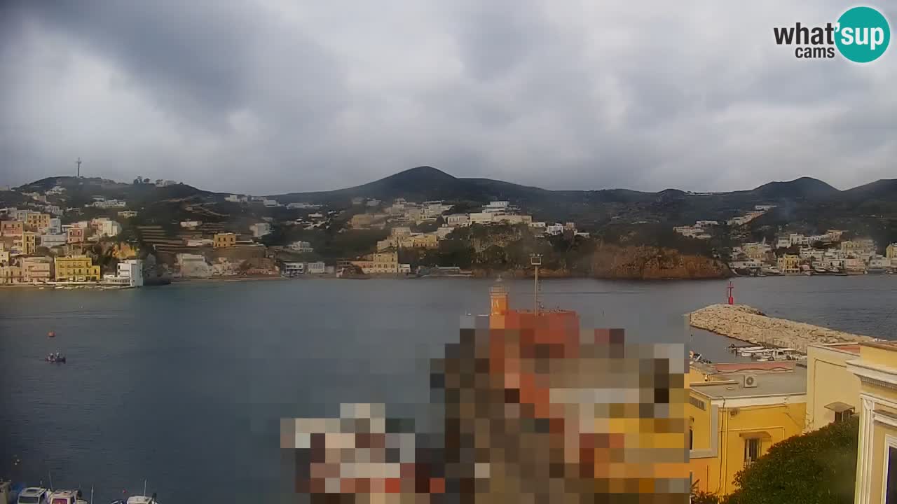Insel Ponza webcam – Port