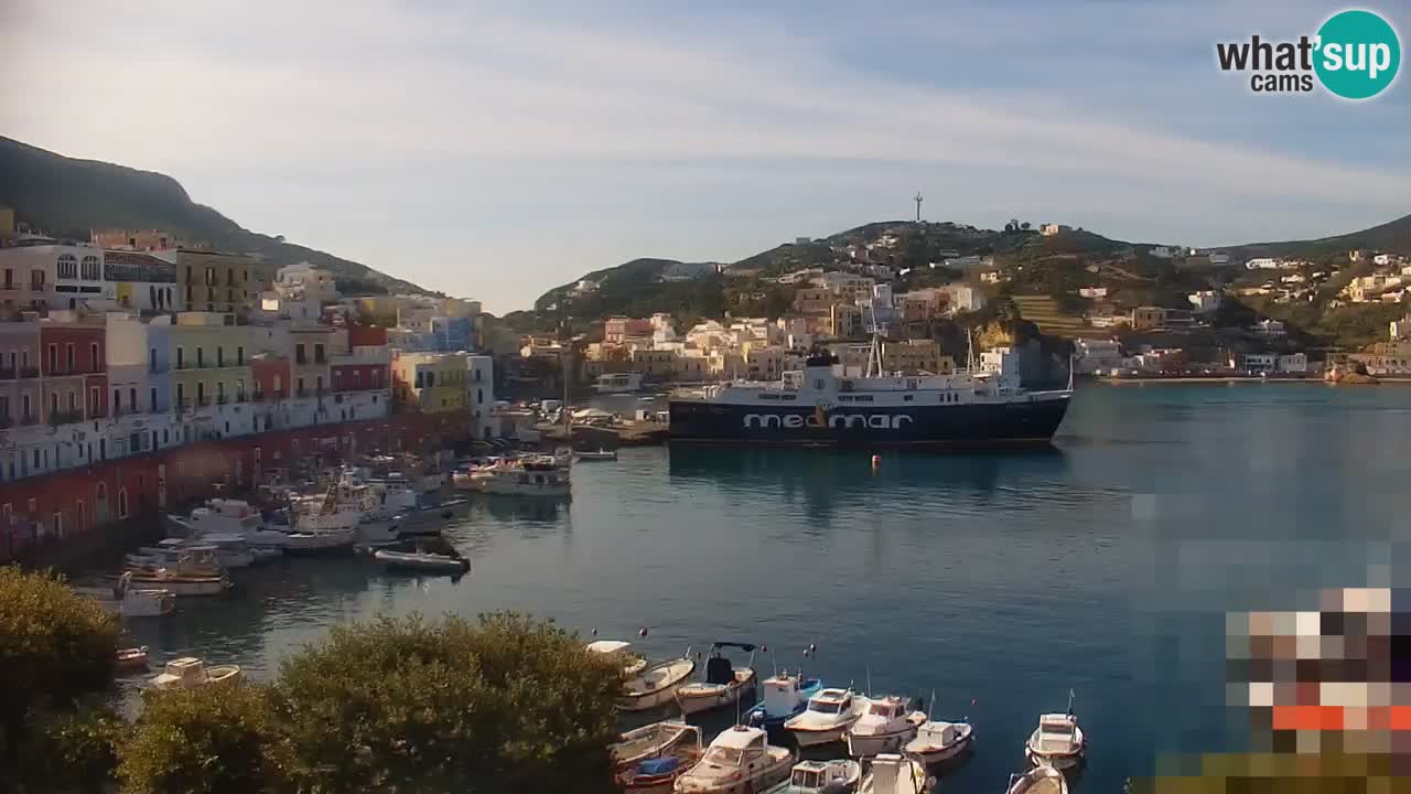 Island of Ponza livecam – the port webcam live