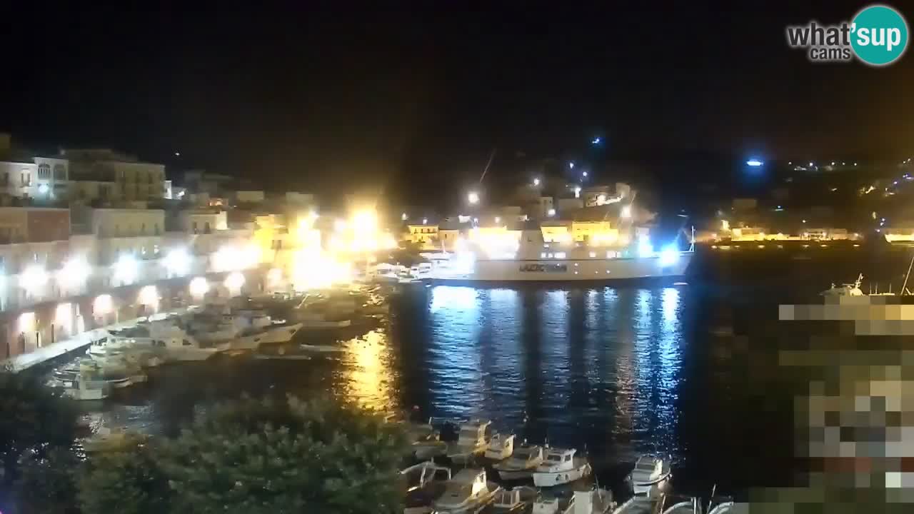 Insel Ponza webcam – Port