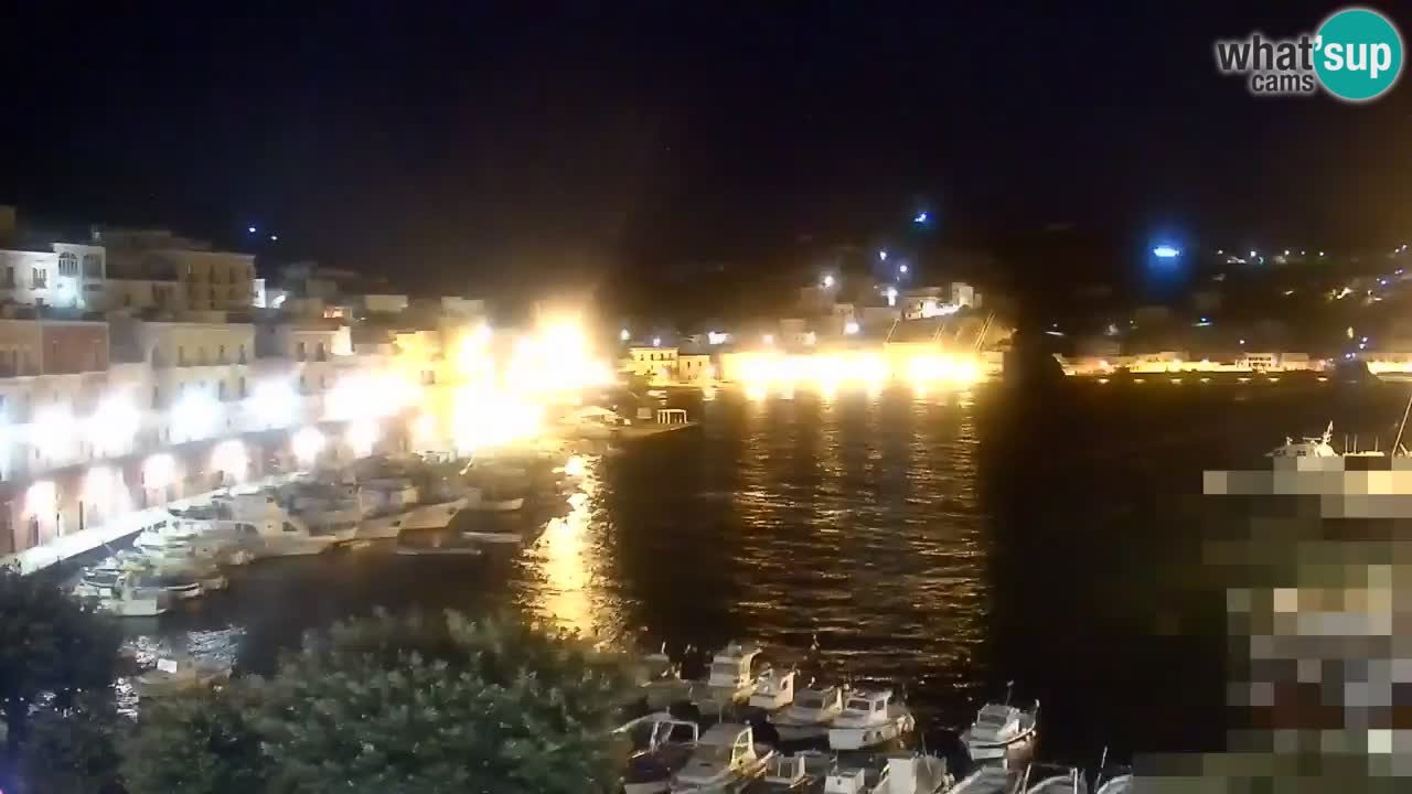 Otok Ponza web kamera Luka