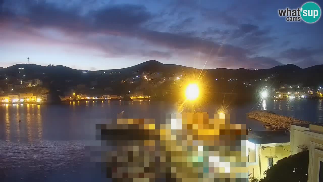 Island of Ponza livecam – the port webcam live