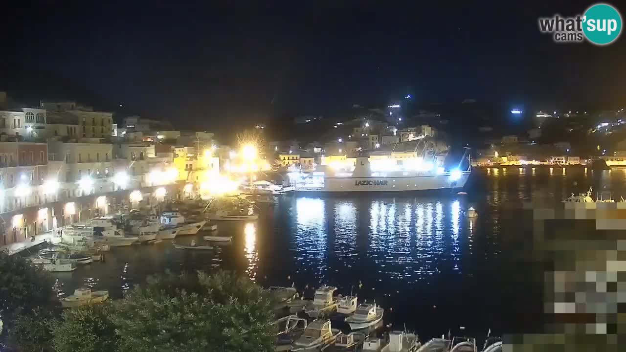 Insel Ponza webcam – Port