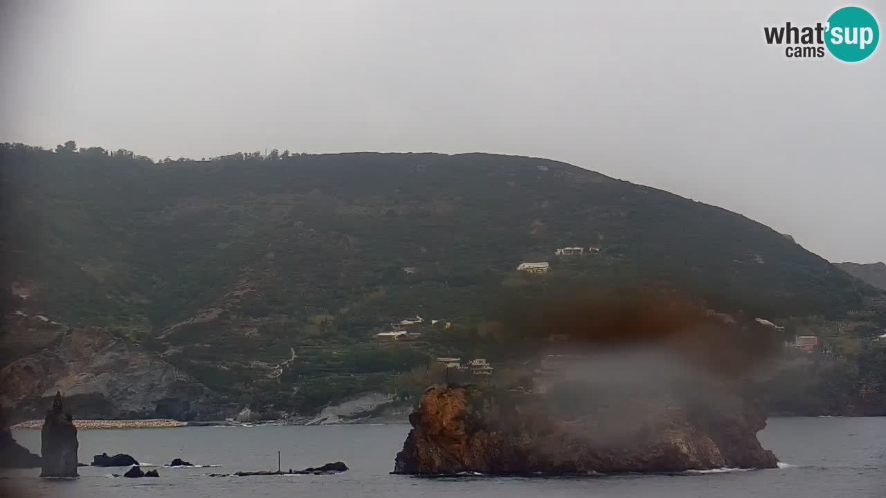 Island of Ponza livecam – the port webcam live