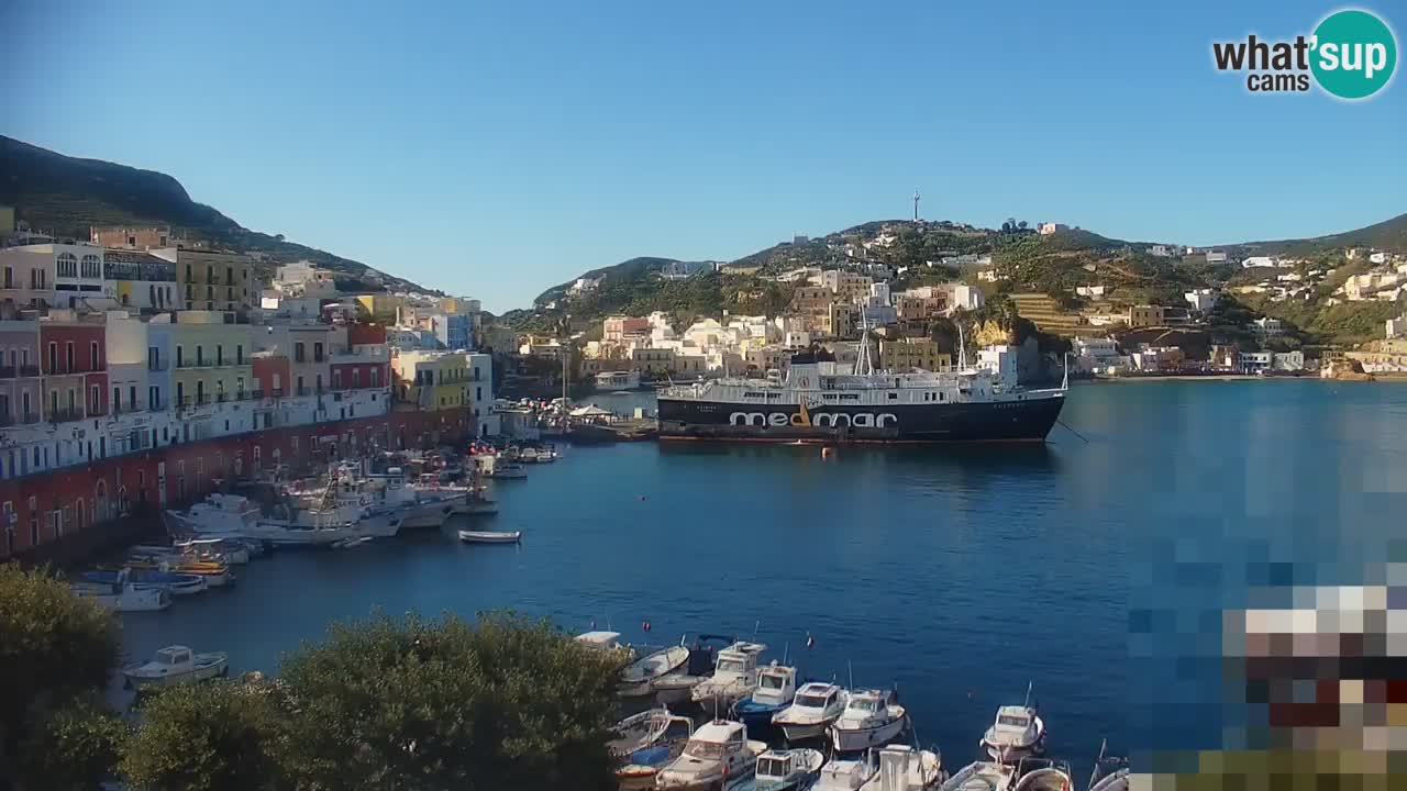 Otok Ponza web kamera Luka