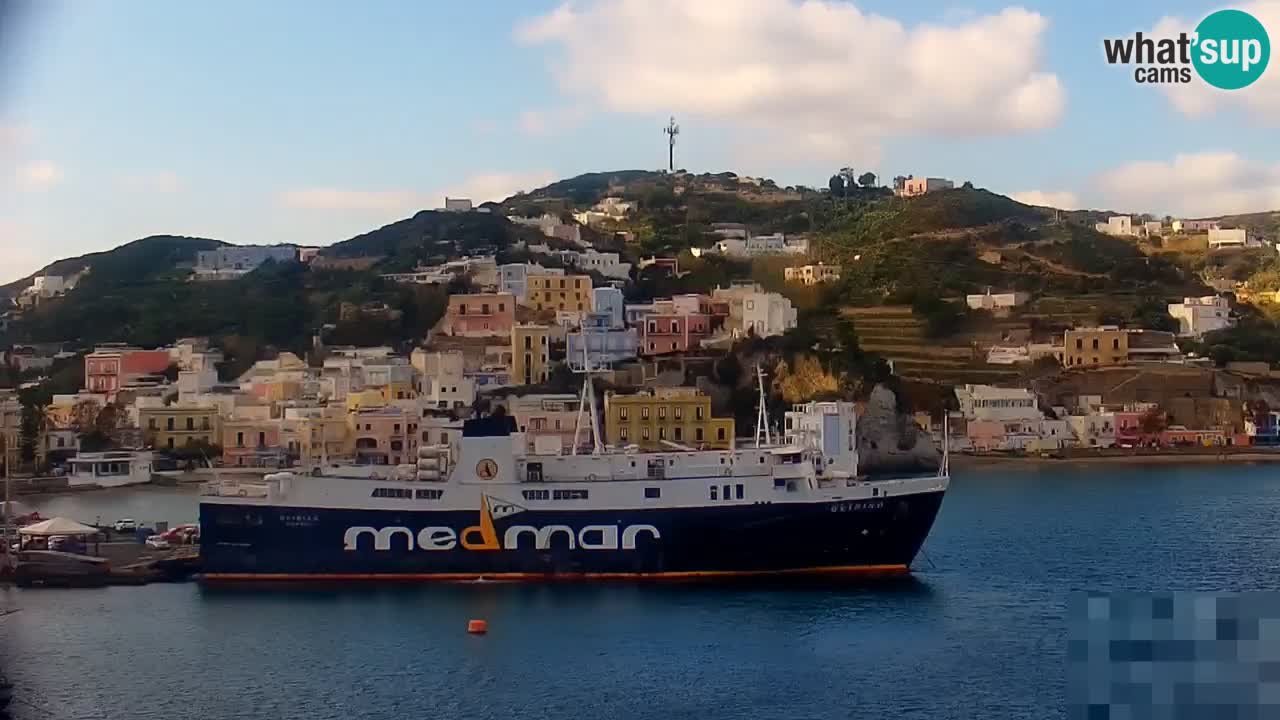 Otok Ponza kamera Pogled na pristanišče