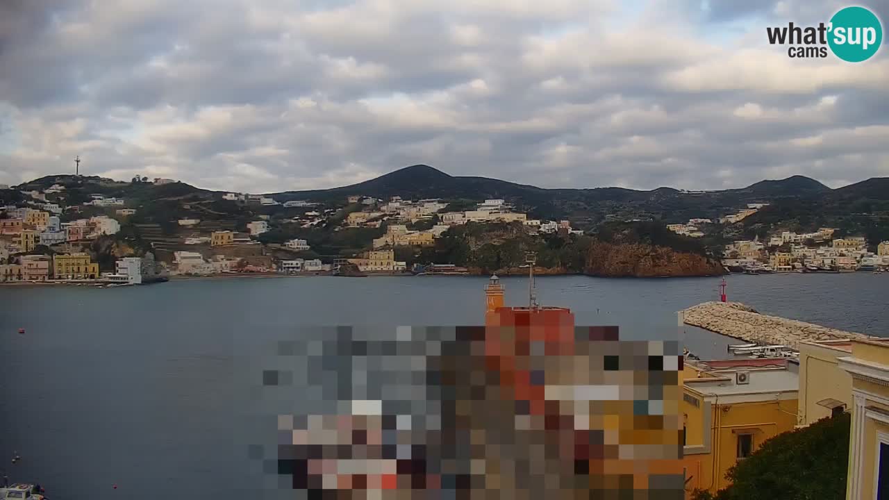Otok Ponza kamera Pogled na pristanišče