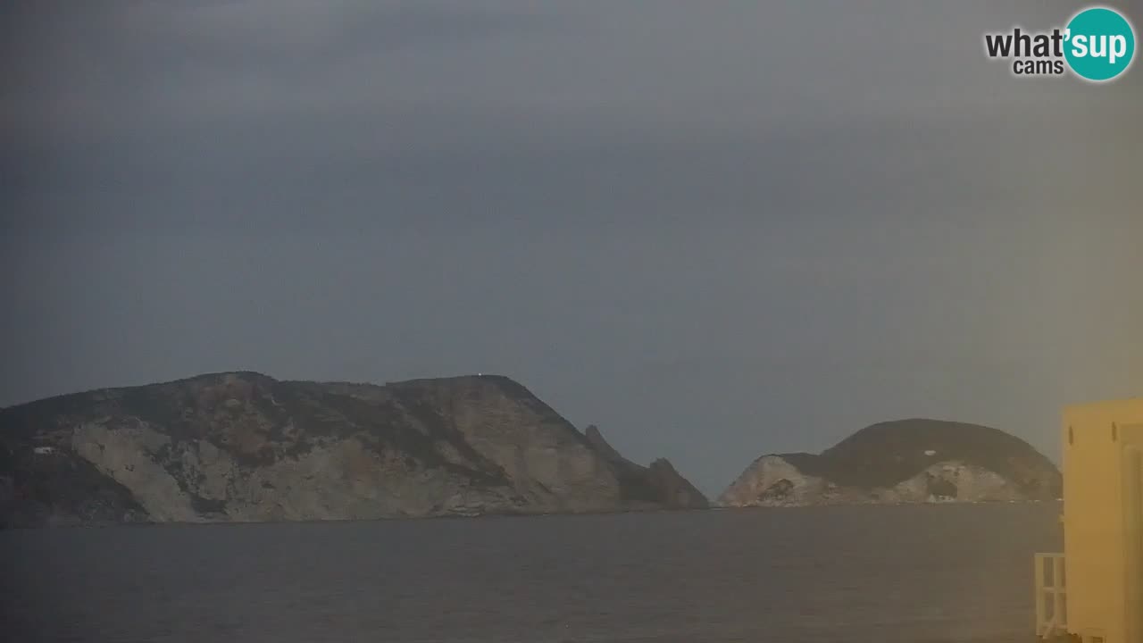 Island of Ponza livecam – the port webcam live