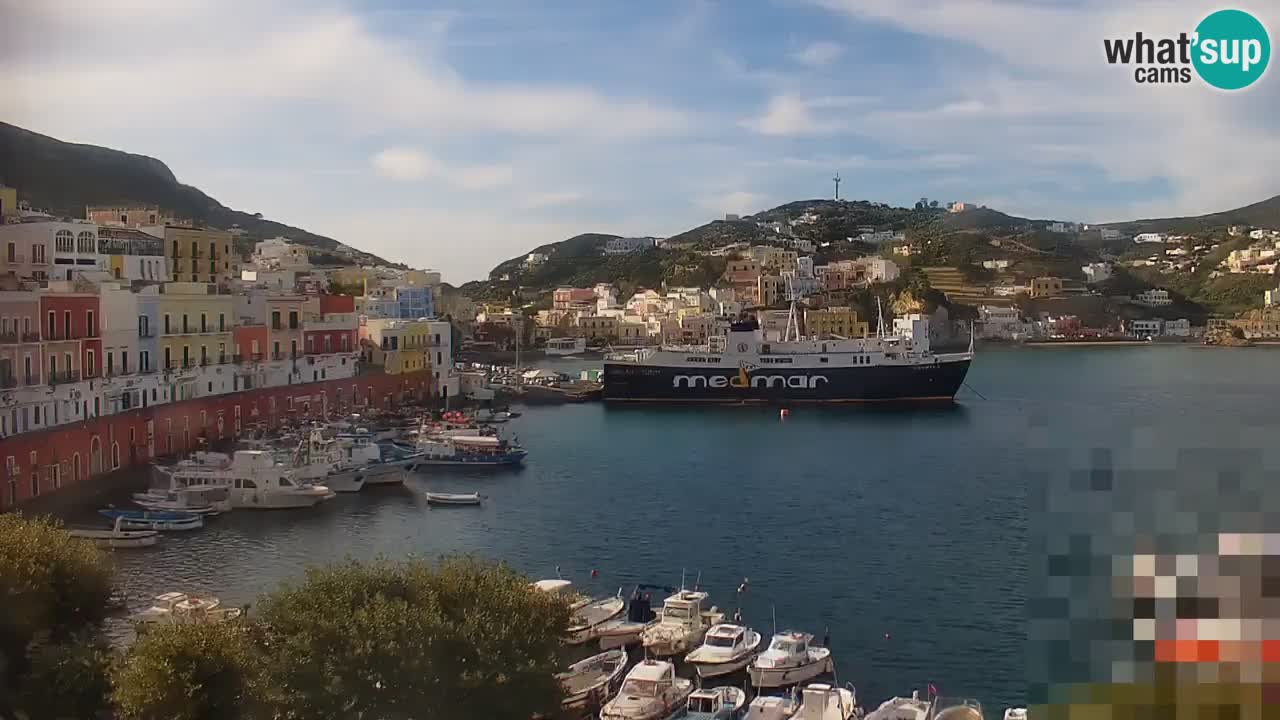 Isla de Ponza – puerto