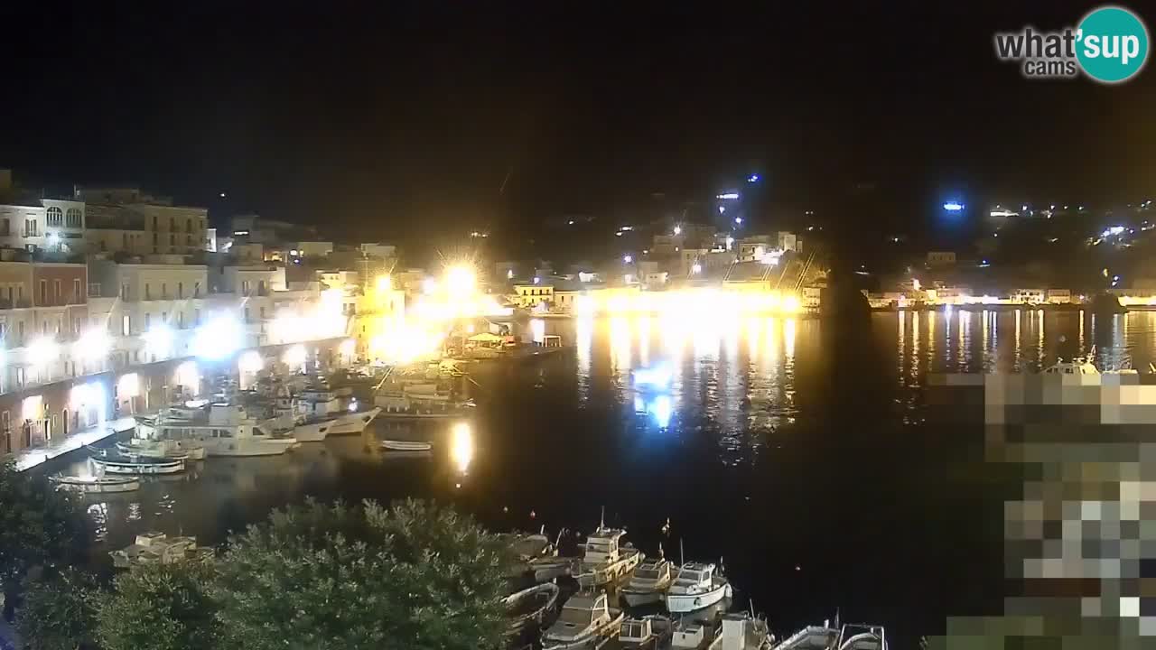 Otok Ponza web kamera Luka