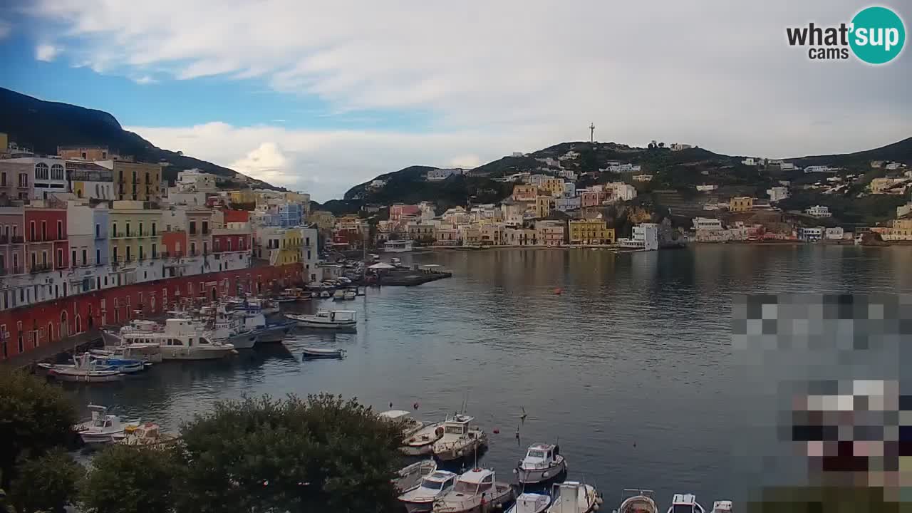 Otok Ponza kamera Pogled na pristanišče