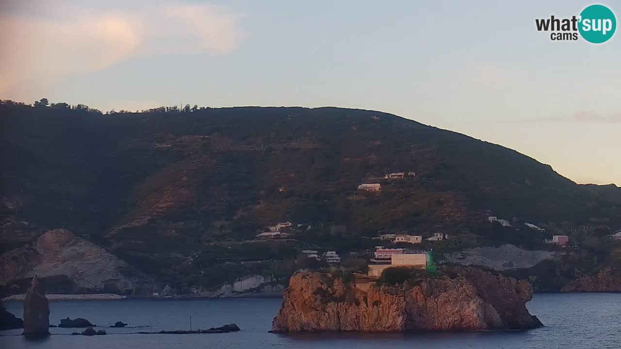WEBCAM Ponza – Il Porto – Isola di Ponza