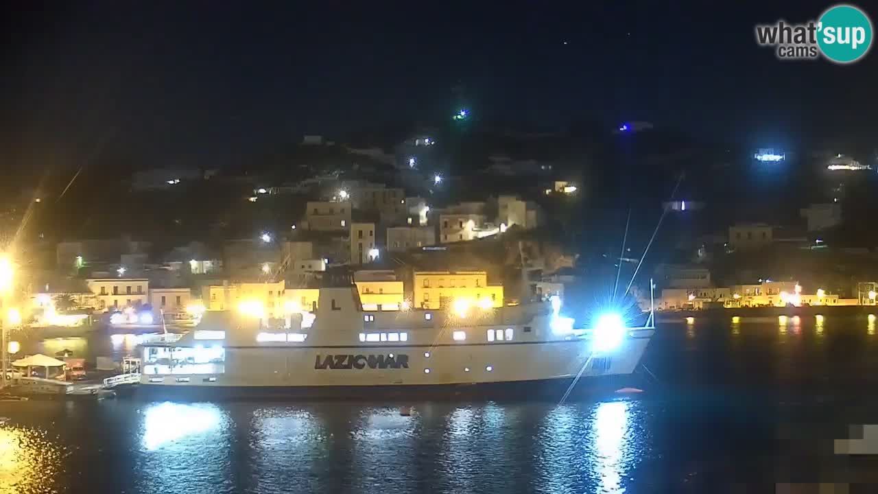 Otok Ponza web kamera Luka