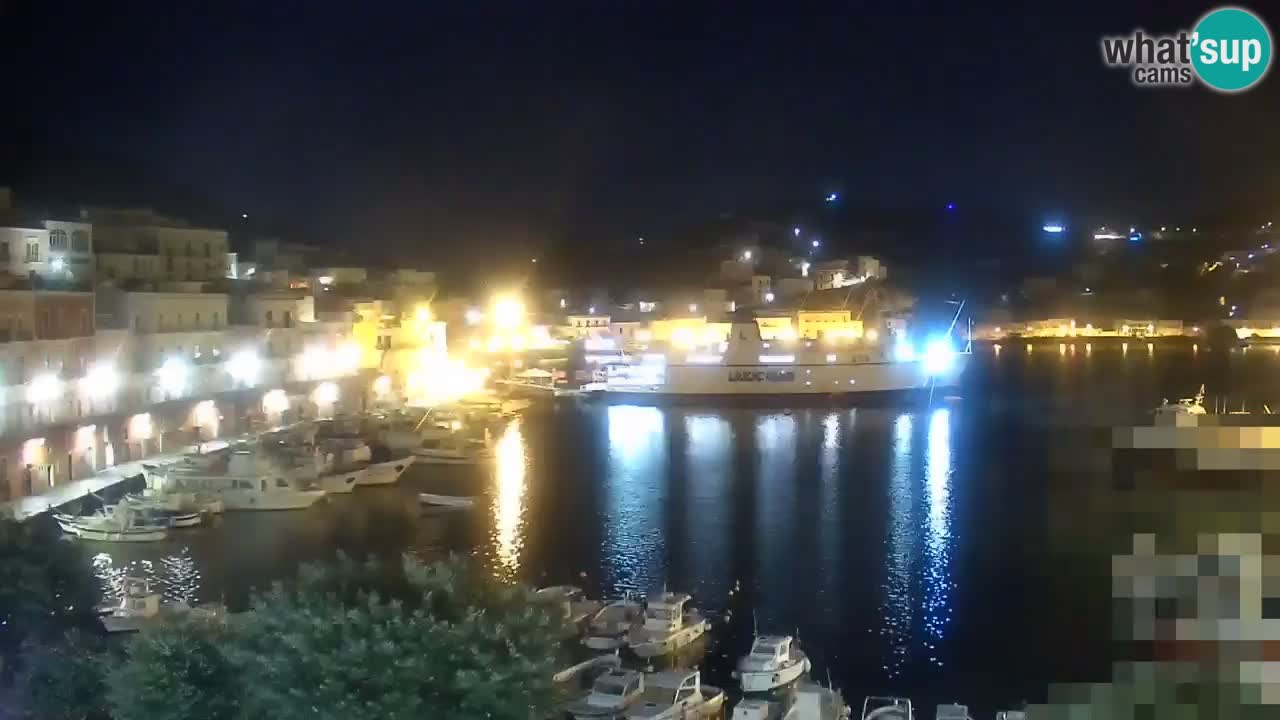 Island of Ponza livecam – the port webcam live
