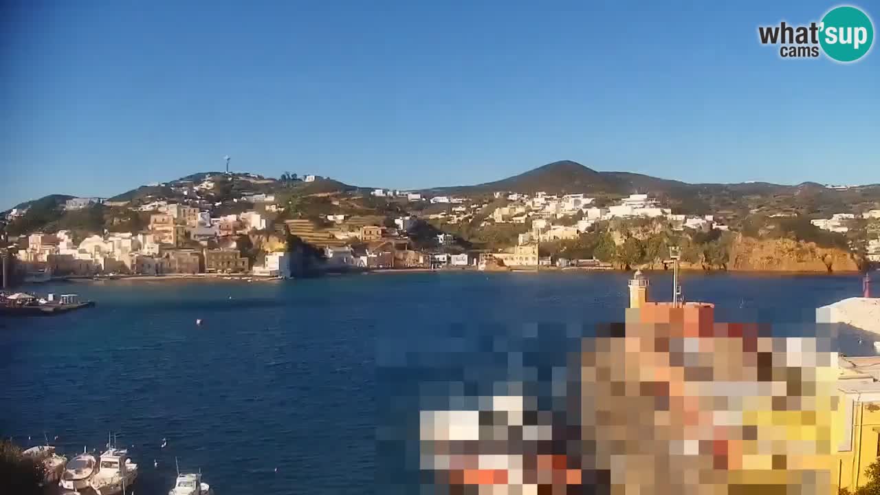 Otok Ponza web kamera Luka