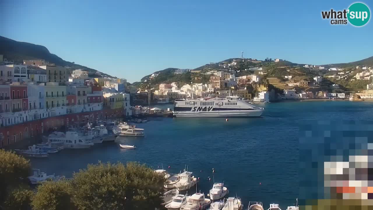 Otok Ponza web kamera Luka
