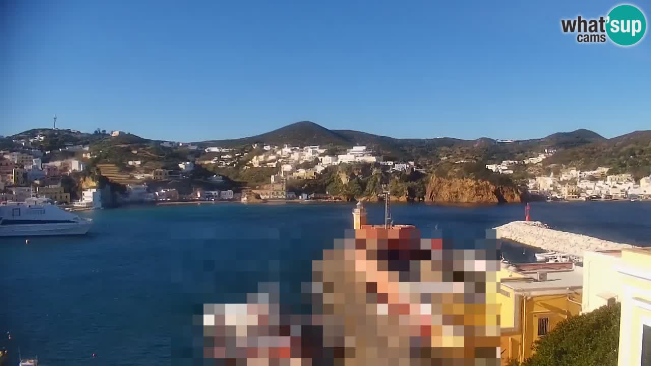 Island of Ponza livecam – the port webcam live